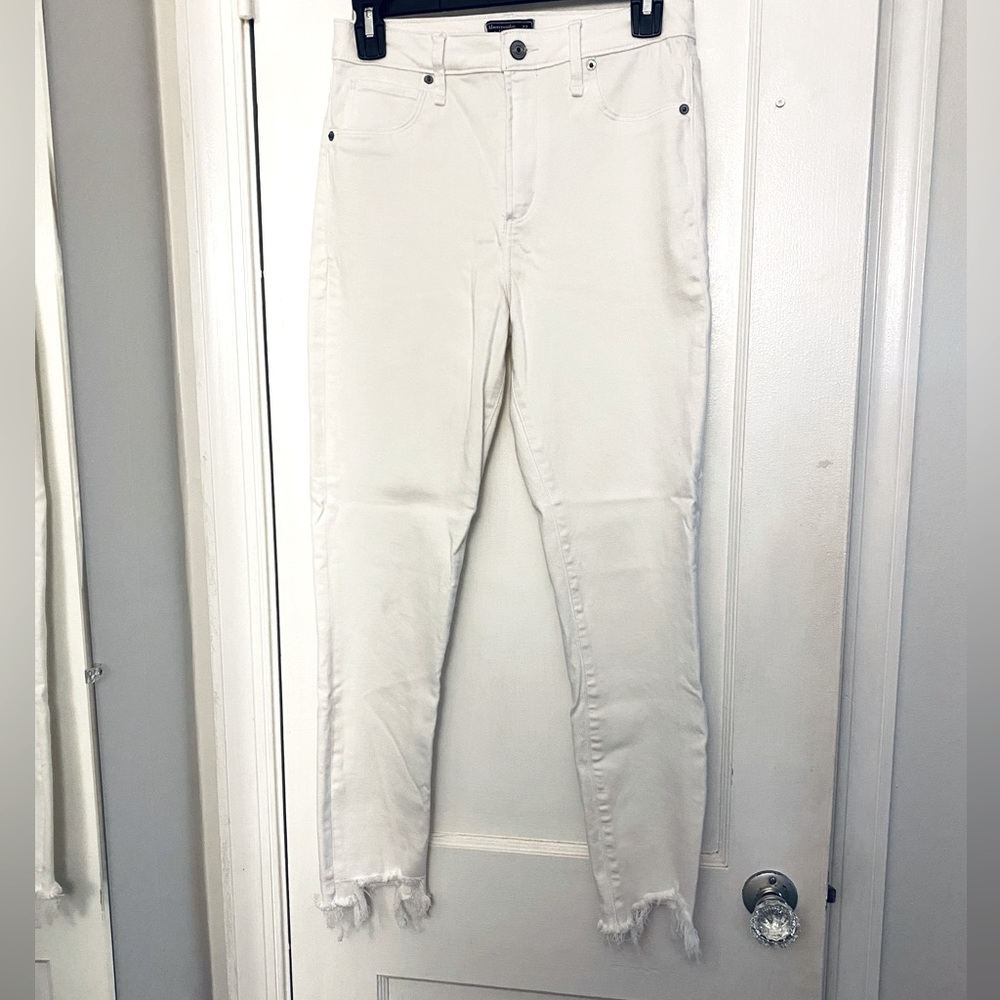 Women’s Abercrombie & Fitch High Rise Skinny Jeans - 27/4R